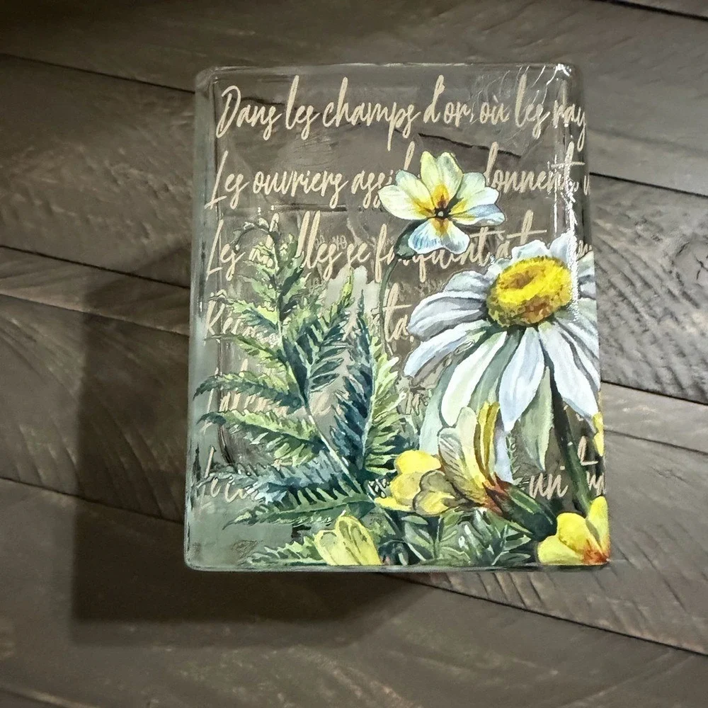 Flower, bee vase, candle holder, plant holder summer spring flower‎ holder vase